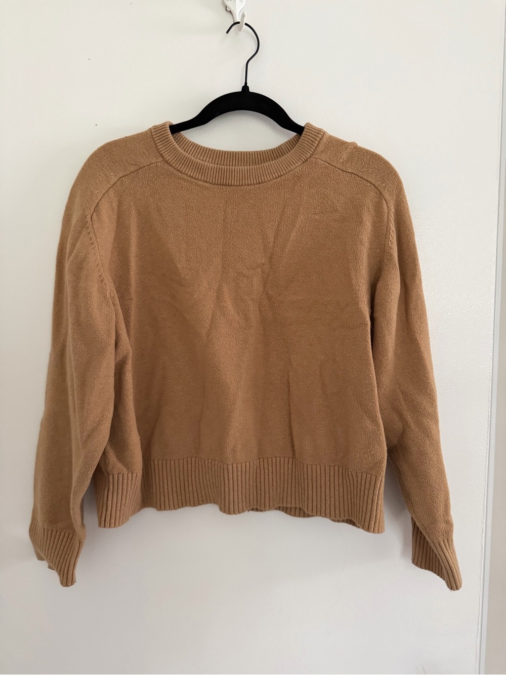 Banana Republic Camel Crewneck Sweater